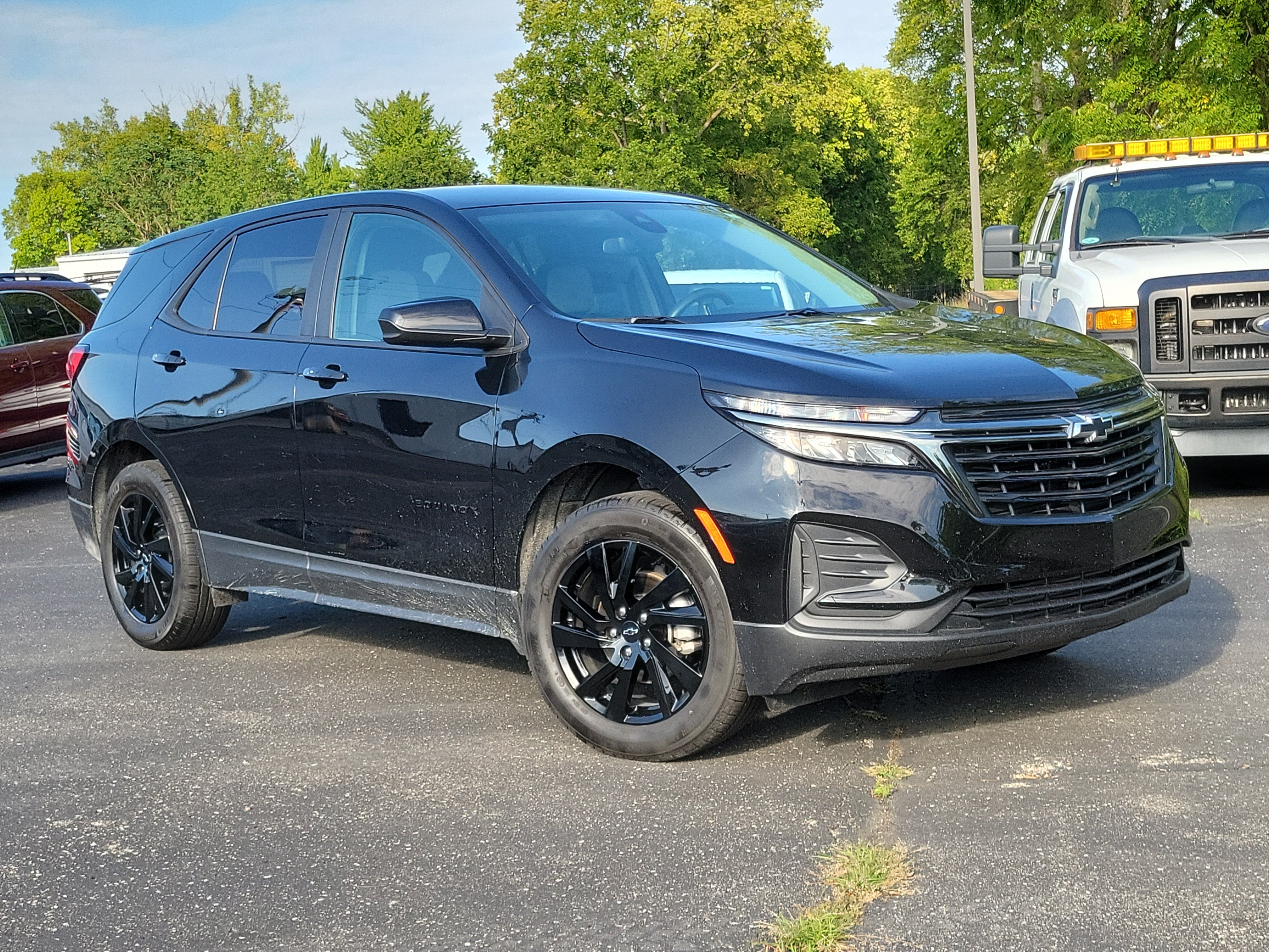 Used 2024 Chevrolet Equinox LS w/ LS Convenience Package AWD/4WD image 31