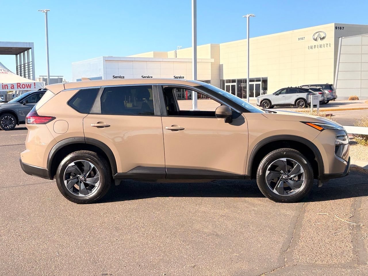 Certified 2025 Nissan Rogue SV AWD/4WD image 7