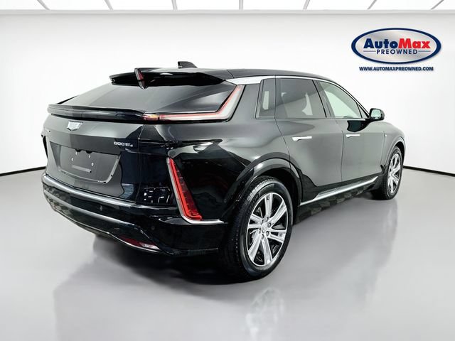 Used 2024 Cadillac Lyriq Tech w/ Driver Assist Package AWD/4WD image 2