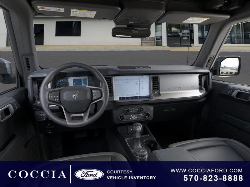 New 2025 Ford Bronco Outer Banks image 9