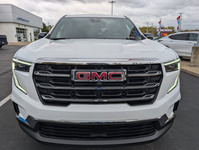 Used 2025 GMC Acadia Elevation image 8