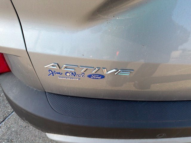 Used 2023 Ford Escape Active w/ Tech Pack #2 FWD image 4
