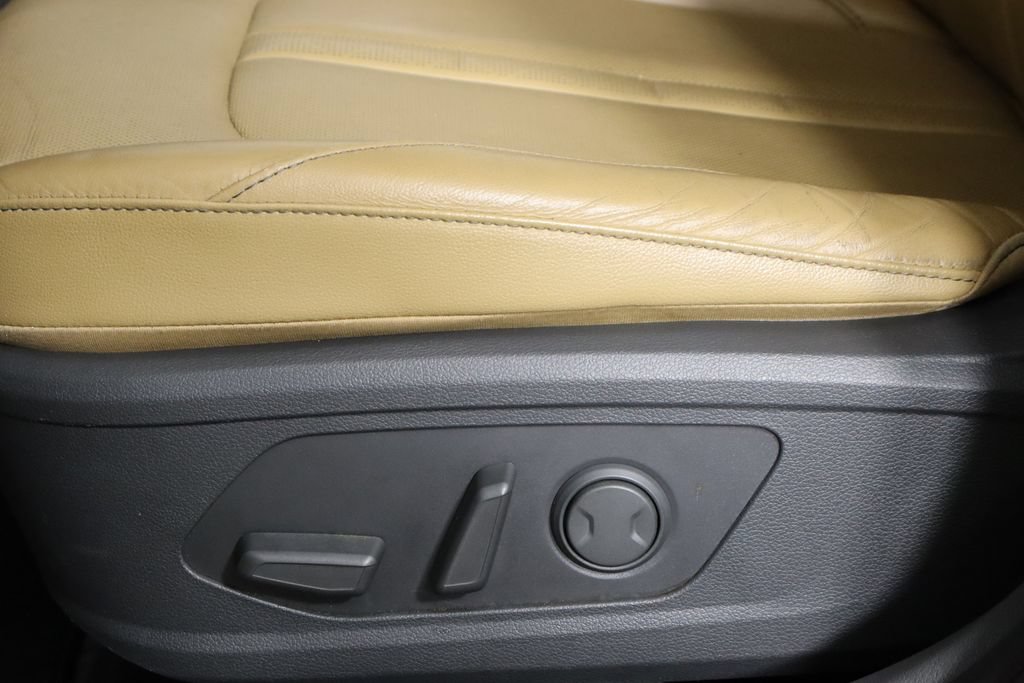 Used 2021 Hyundai Sonata Limited FWD image 24