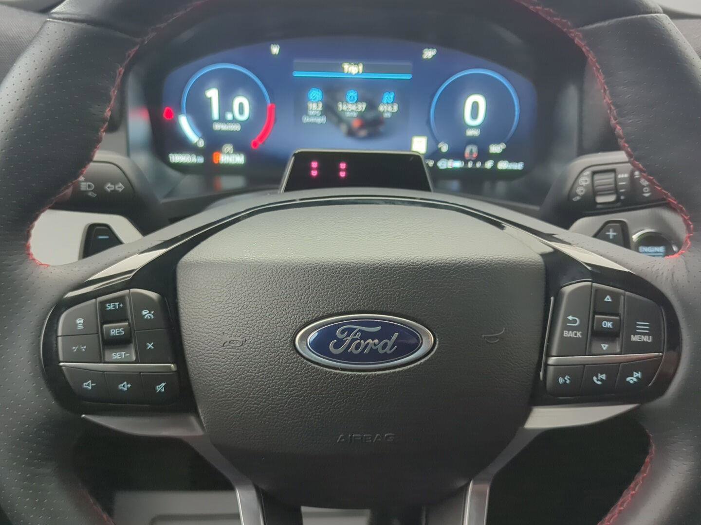 Used 2025 Ford Explorer ST image 14