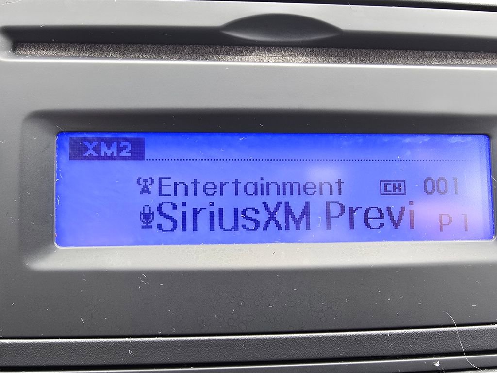 Used 2010 Hyundai Elantra GLS image 4