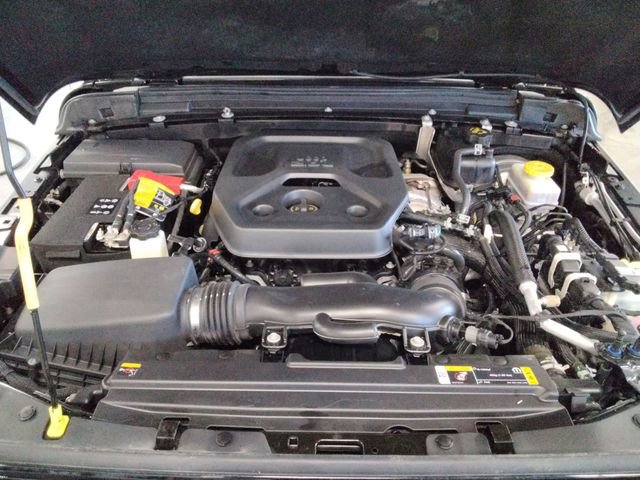 Used 2023 Jeep Wrangler Willys image 10