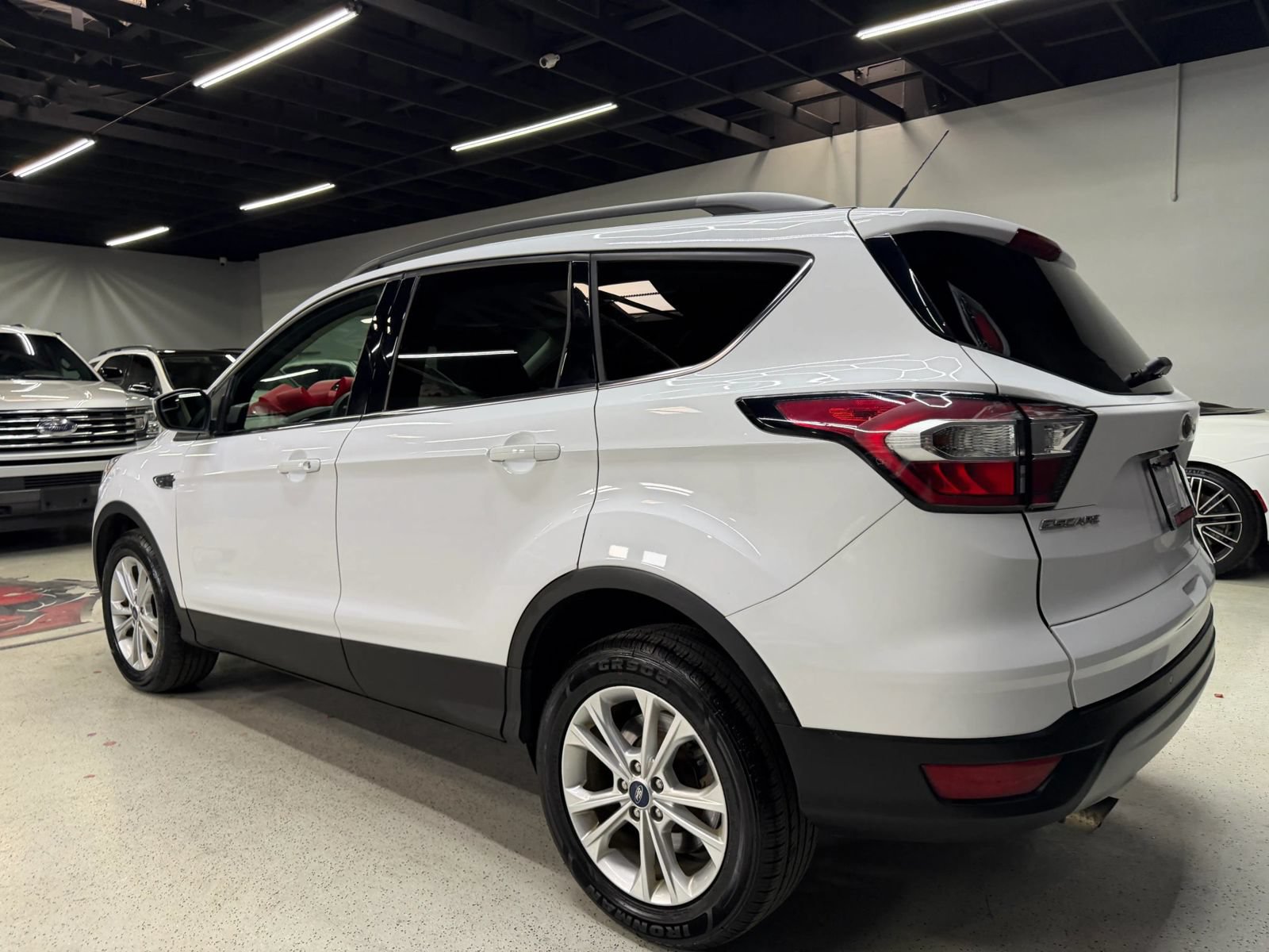 Used 2019 Ford Escape SE AWD/4WD image 17
