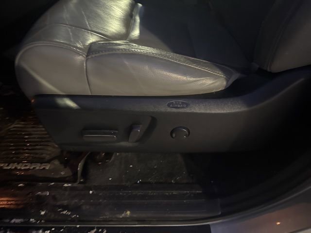 Used 2019 Toyota Tundra Limited image 6