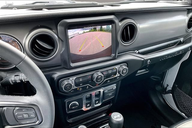 Used 2023 Jeep Wrangler Sport AWD/4WD image 11
