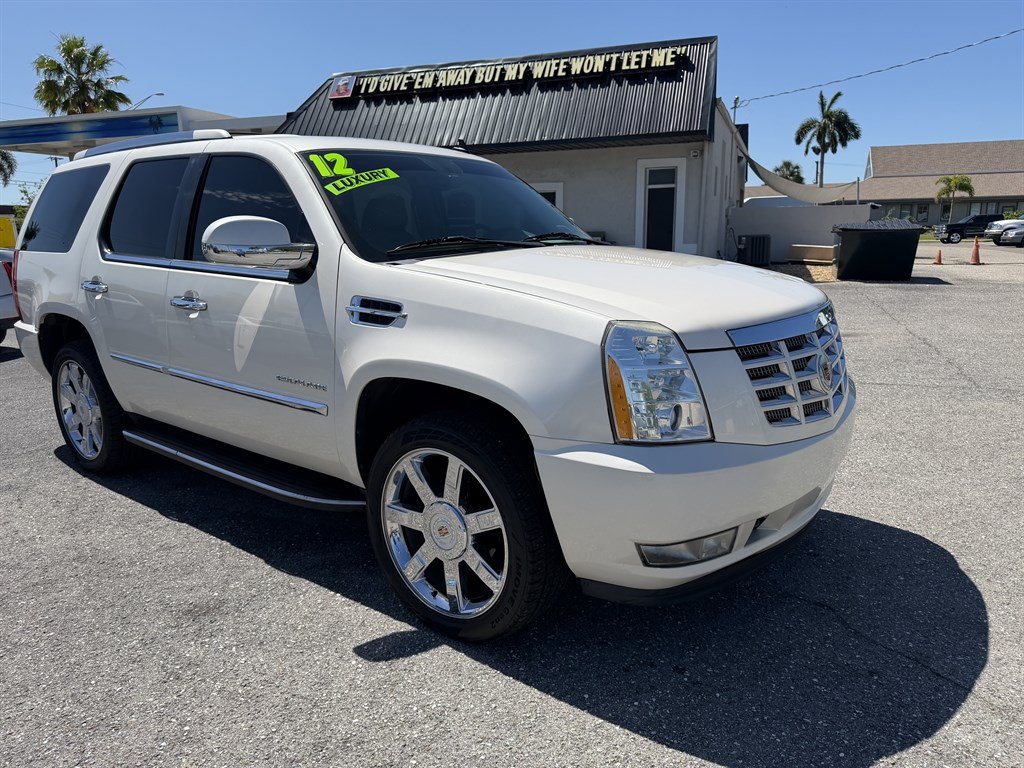 Used 2012 Cadillac Escalade Luxury