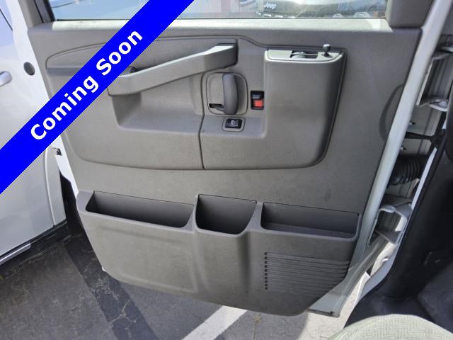 Used 2021 Chevrolet Express 3500 w/ Power Convenience Package image 5