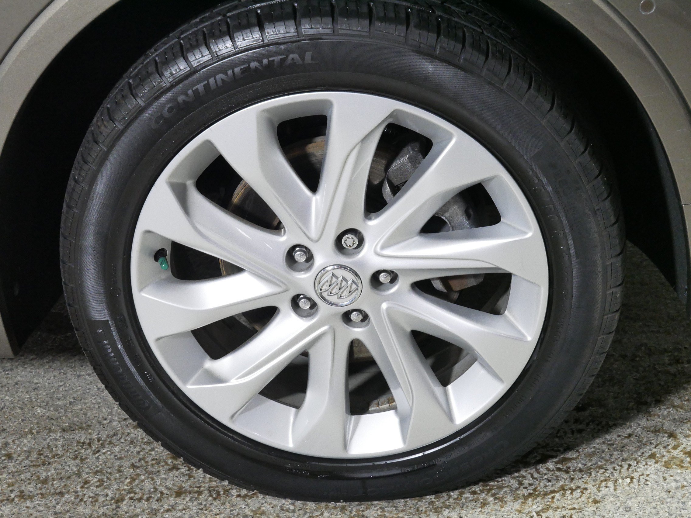 Used 2017 Buick Envision Premium w/ Driver Confidence Package AWD/4WD image 15