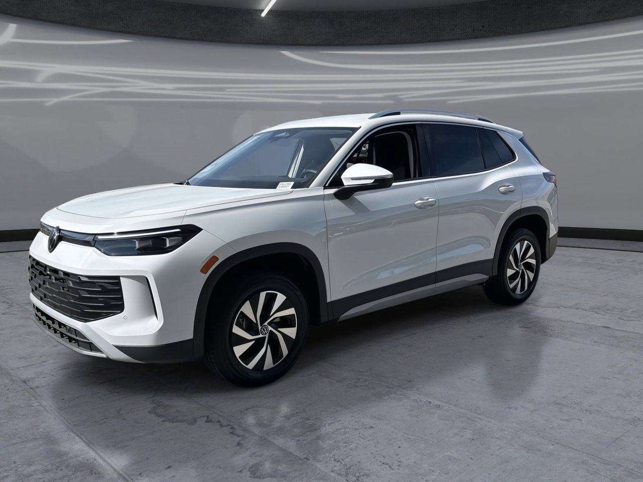 New 2026 Volkswagen Tiguan S AWD/4WD image 3
