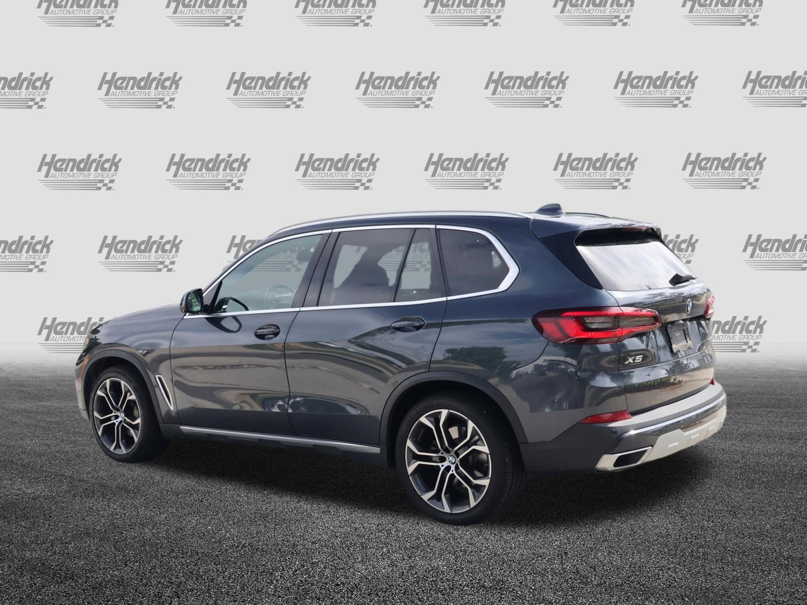 Used 2022 BMW X5 sDrive40i w/ Premium Package RWD image 7