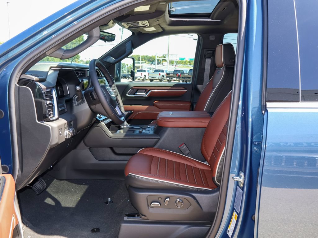 New 2026 GMC Sierra 3500 Denali Ultimate AWD/4WD image 8