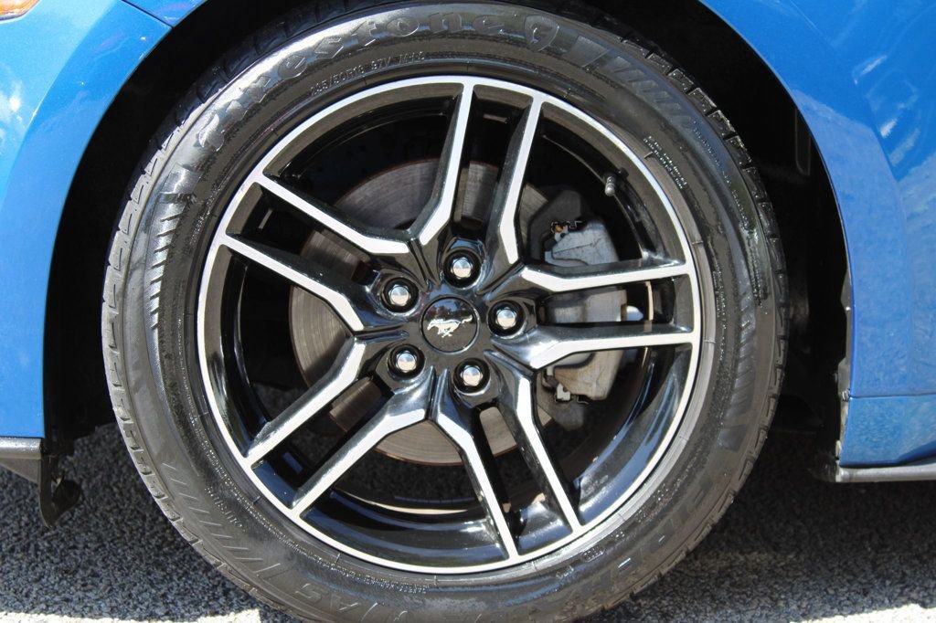 Used 2018 Ford Mustang Premium image 16