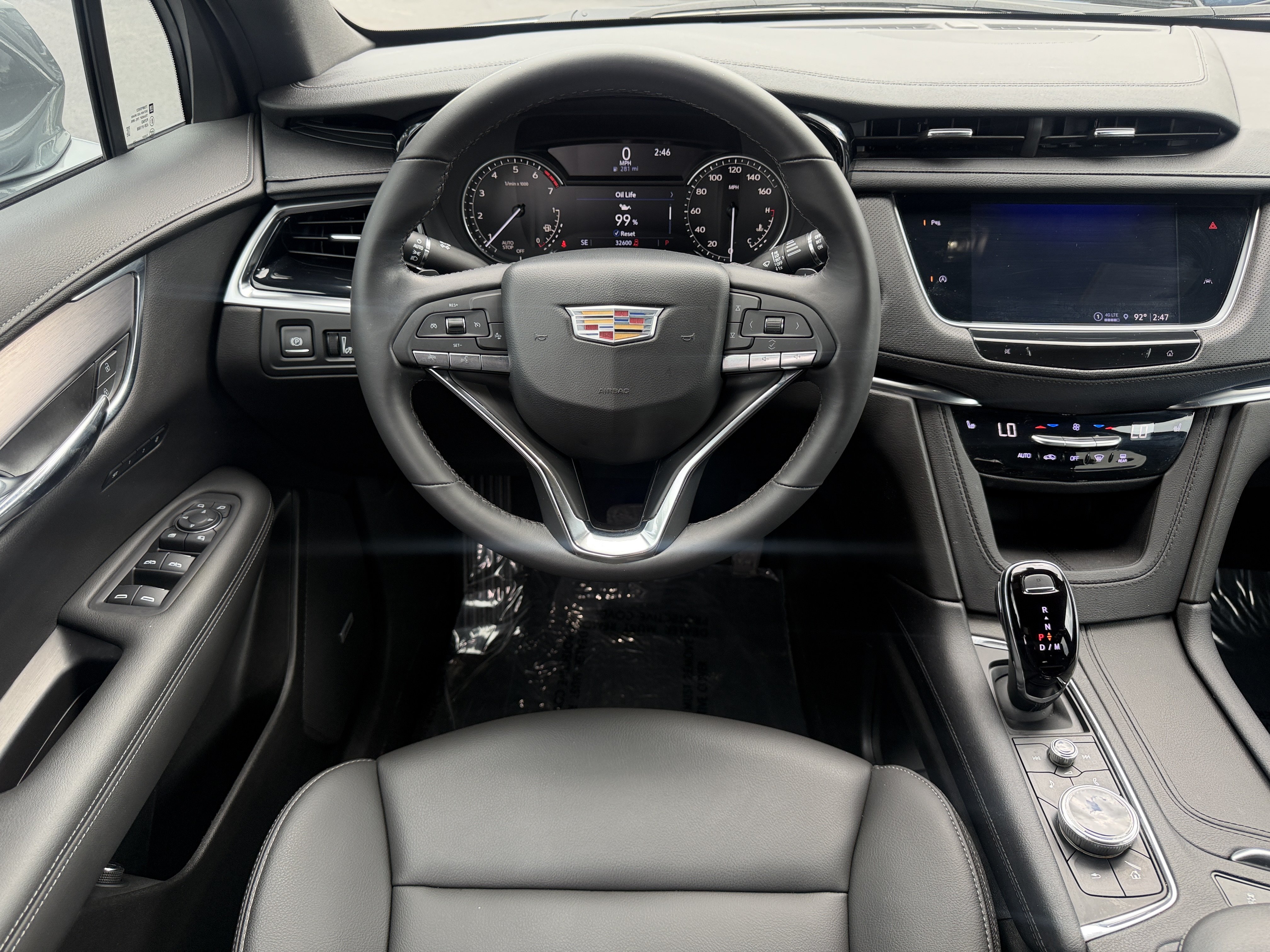 Certified 2024 Cadillac XT6 Luxury w/ LPO, Floor Liner Package FWD image 15