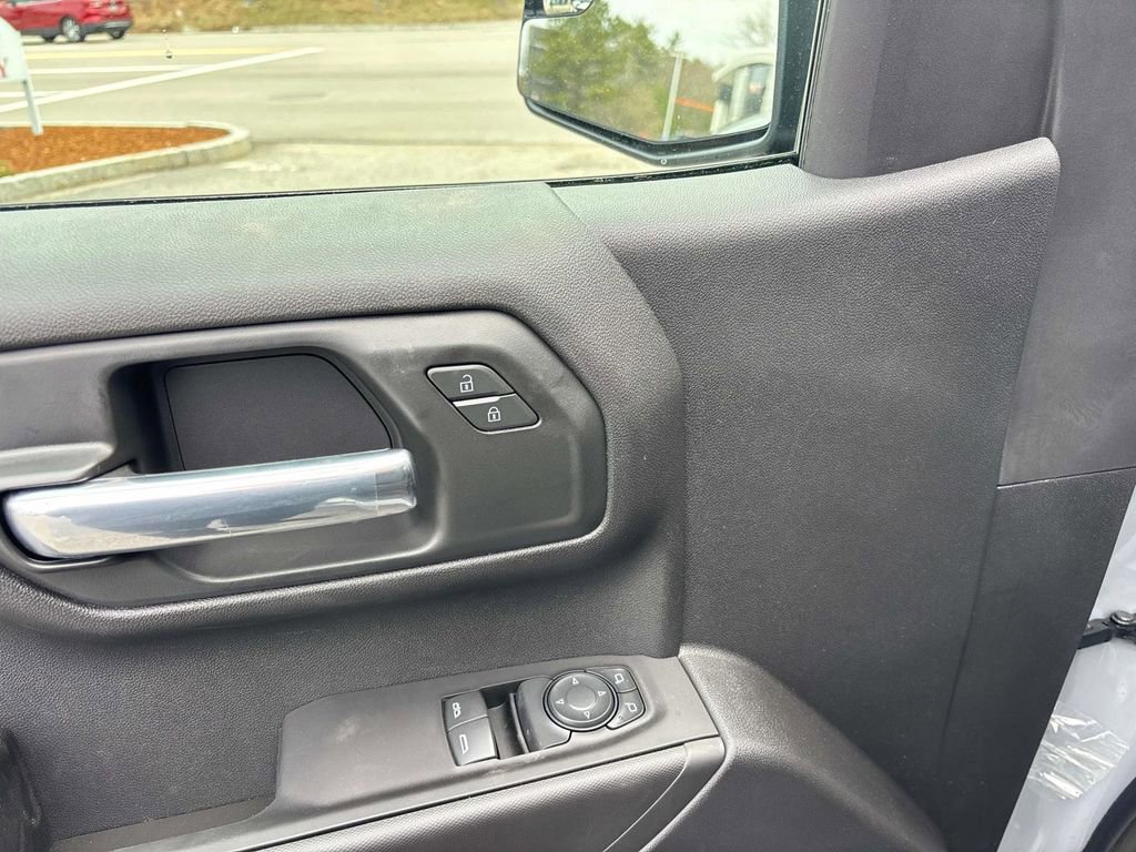 New 2025 GMC Sierra 1500 Pro w/ Pro Value Package image 8