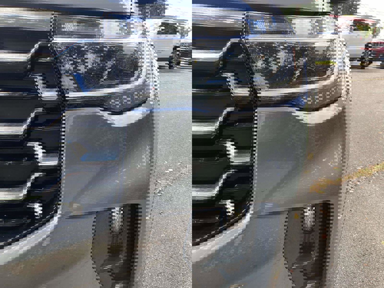 Used 2025 Ford Explorer Platinum image 11