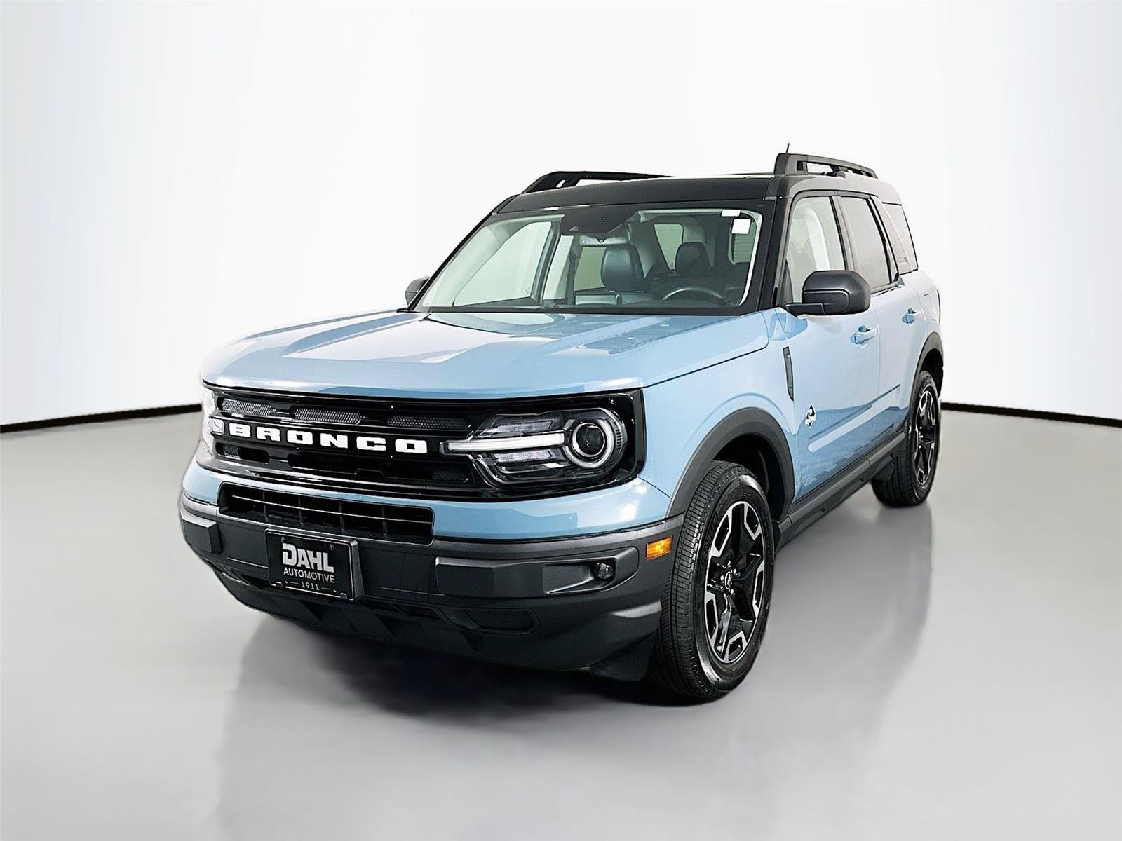 Used 2023 Ford Bronco Sport Outer Banks w/ Tech Package AWD/4WD image 4