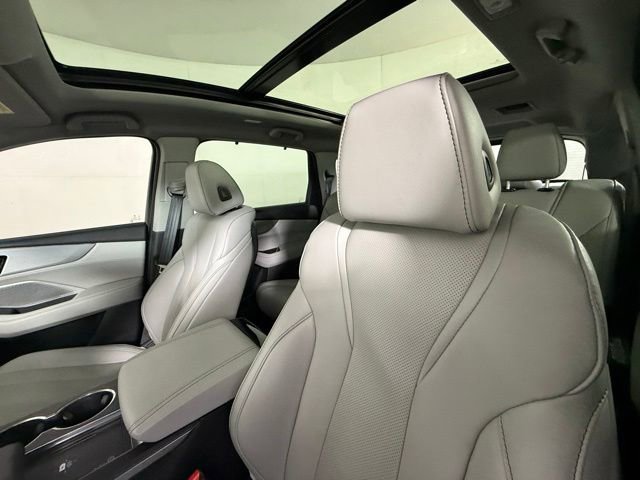 Used 2024 Acura MDX FWD w/ Technology Package image 9