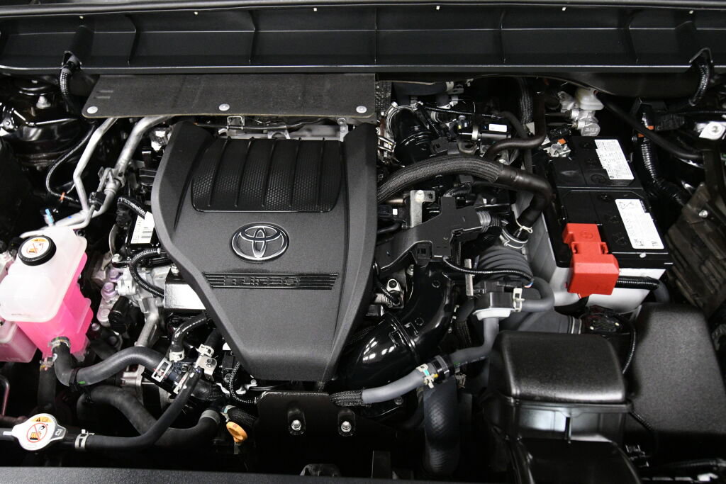 Certified 2023 Toyota Highlander L image 32