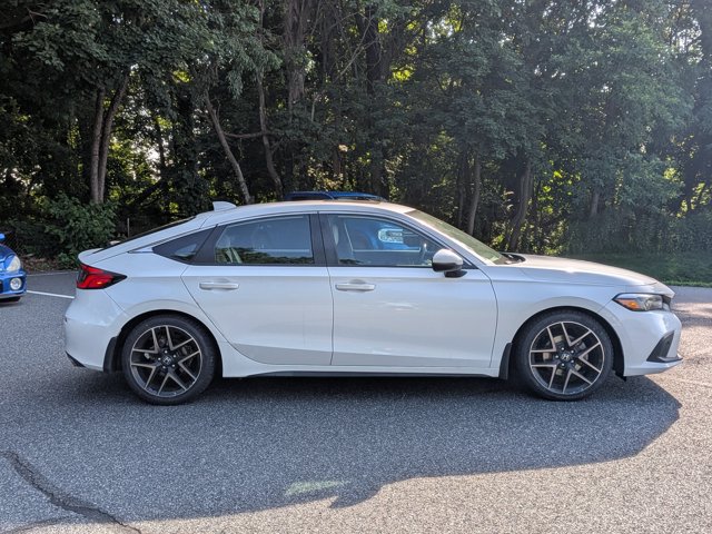 Used 2022 Honda Civic Sport Touring image 4