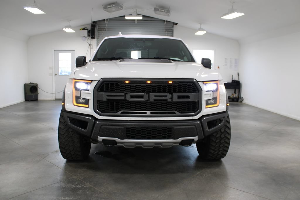 Used 2019 Ford F150 Raptor w/ Equipment Group 801A Mid AWD/4WD image 3