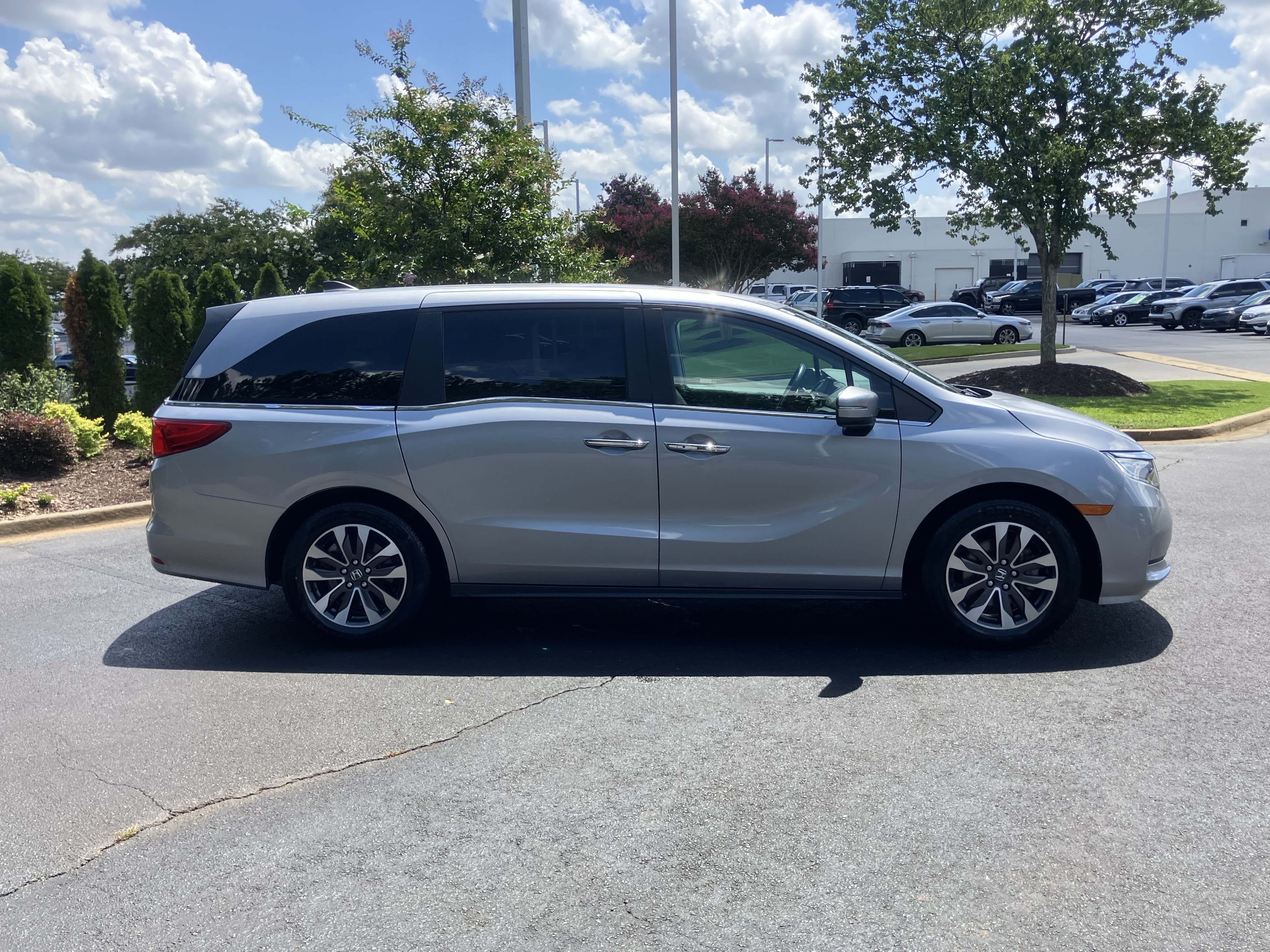 Certified 2023 Honda Odyssey EX-L image 11