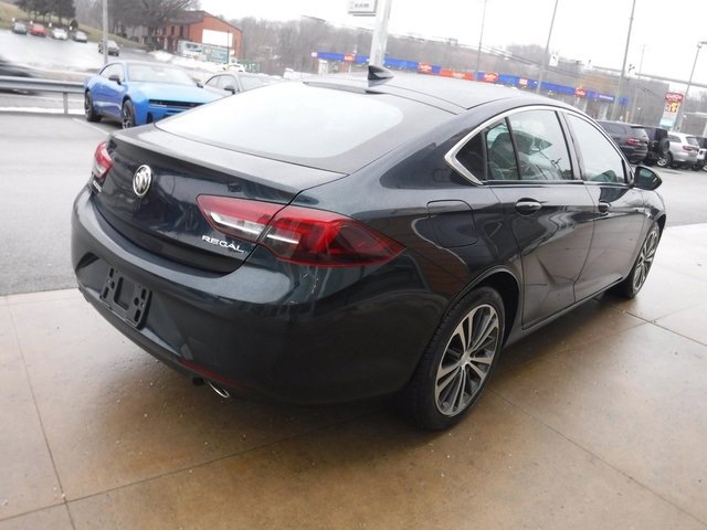 Used 2019 Buick Regal Preferred image 7