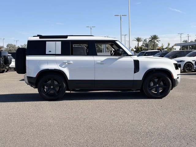 Used 2020 Land Rover Defender 110 SE image 27