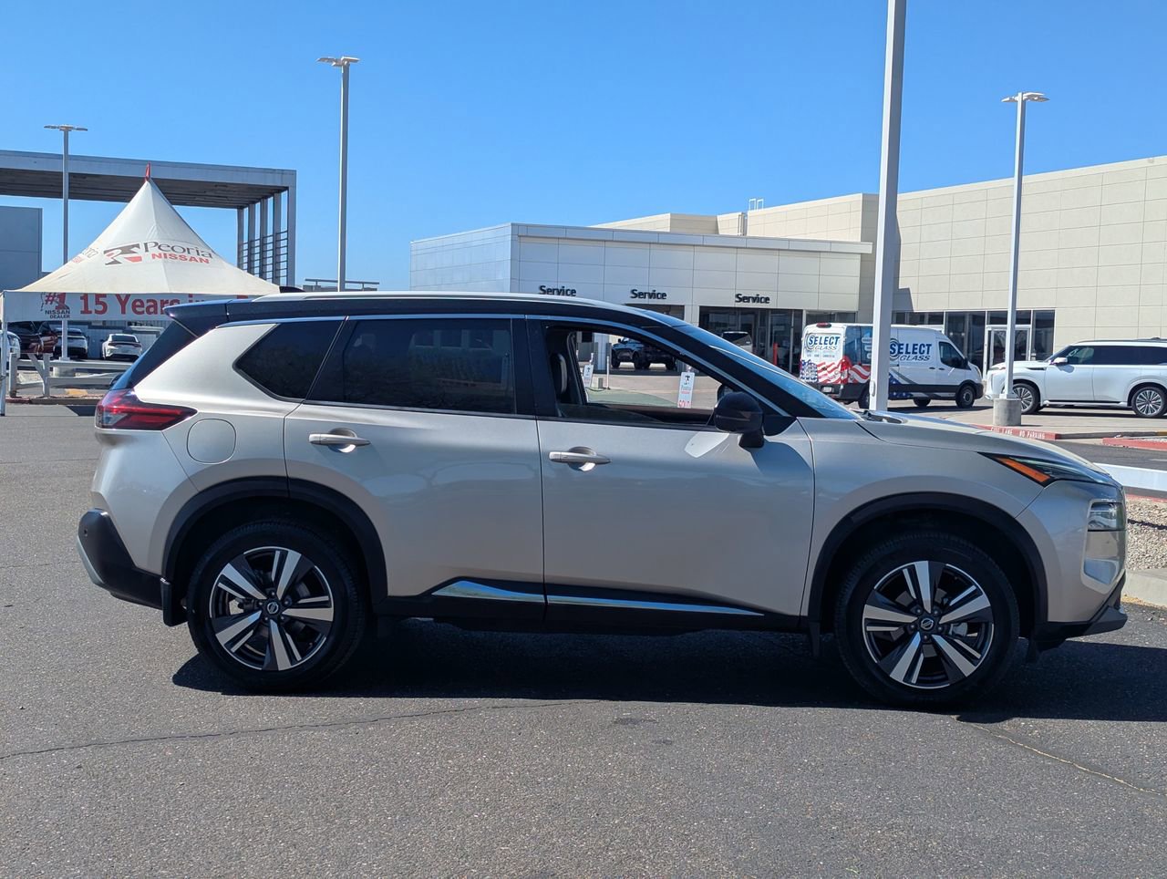 Used 2021 Nissan Rogue SL image 7