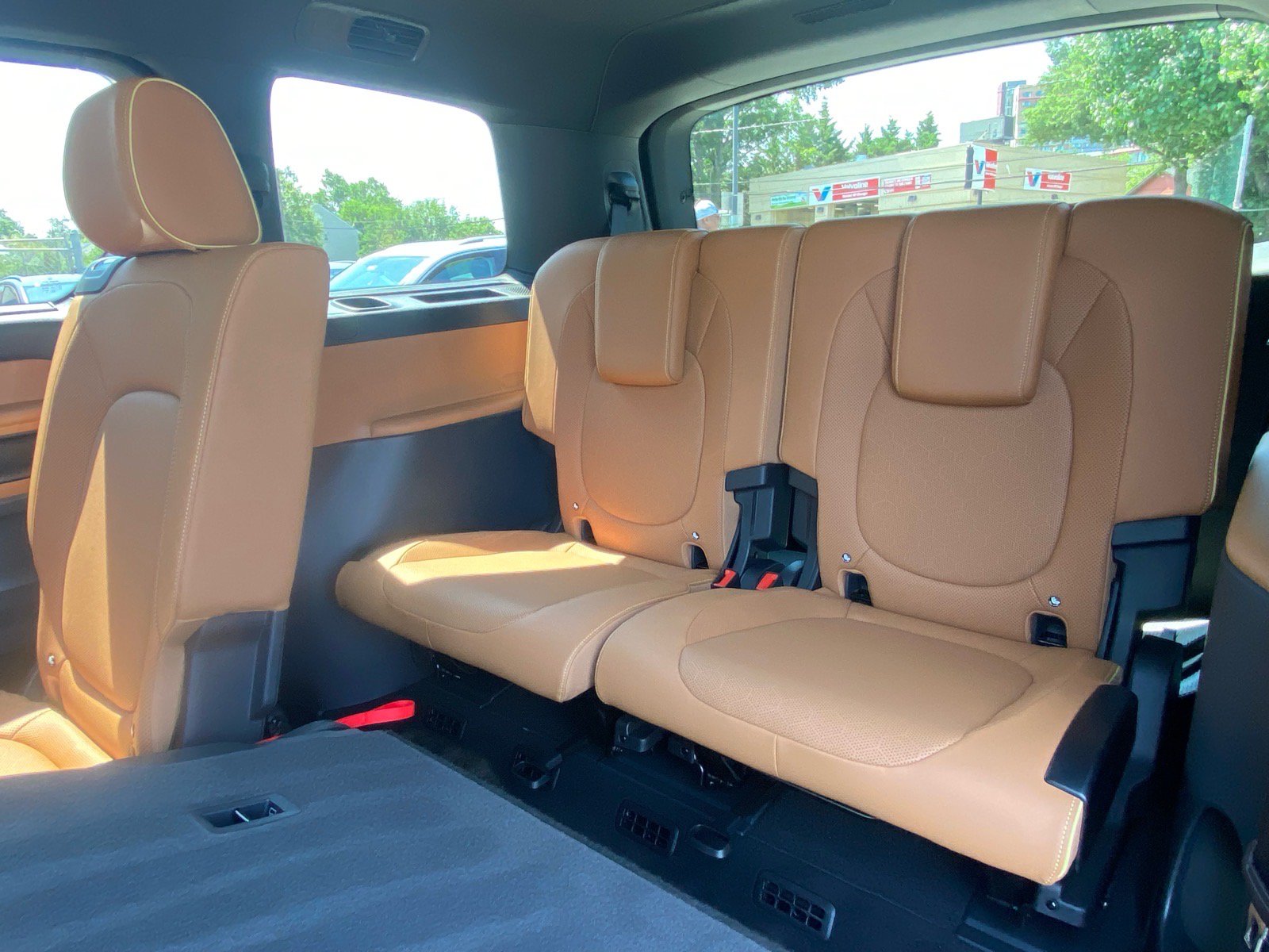 Certified 2025 Volkswagen ID. Buzz Pro S RWD image 19