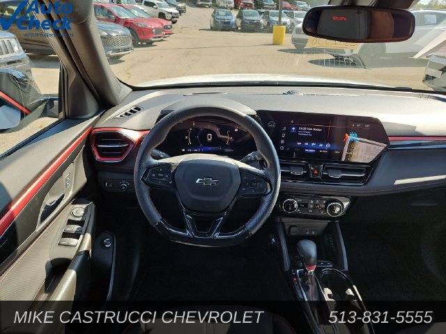 Used 2024 Chevrolet TrailBlazer RS w/ Convenience Package AWD/4WD image 11