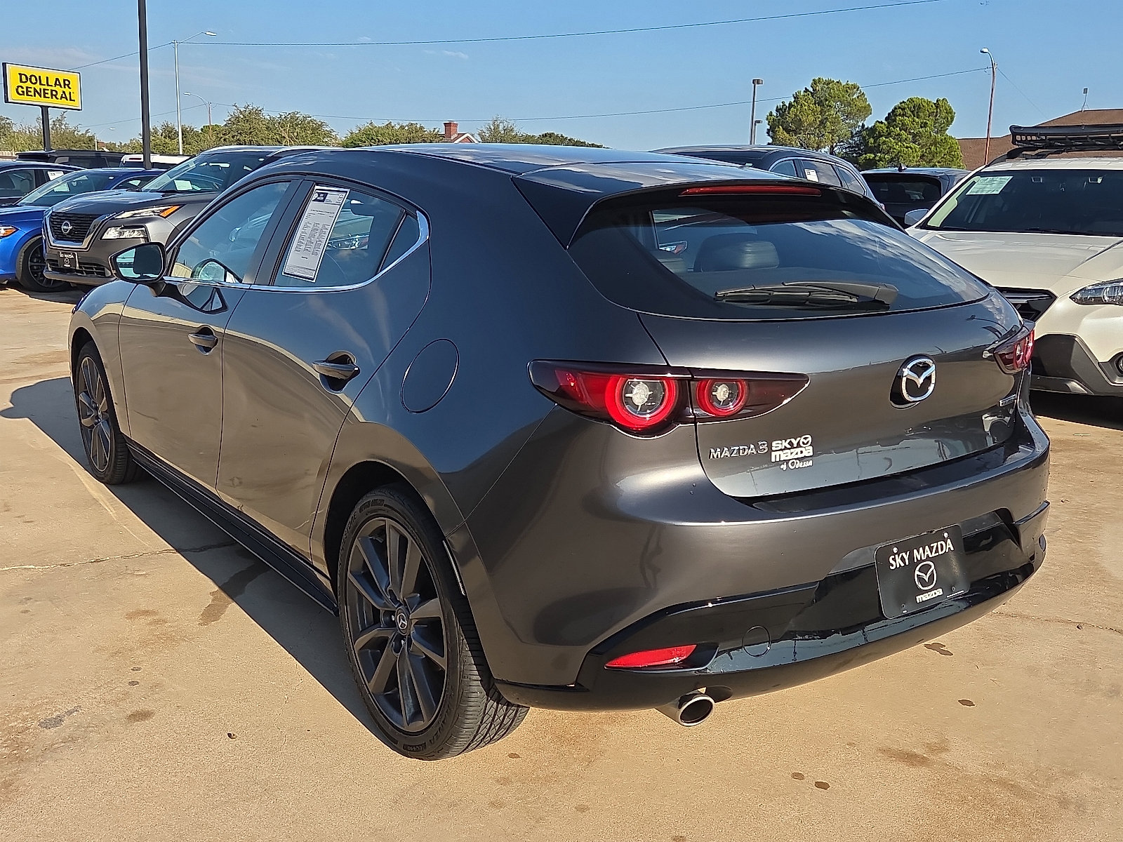 Used 2023 MAZDA MAZDA3 s image 4