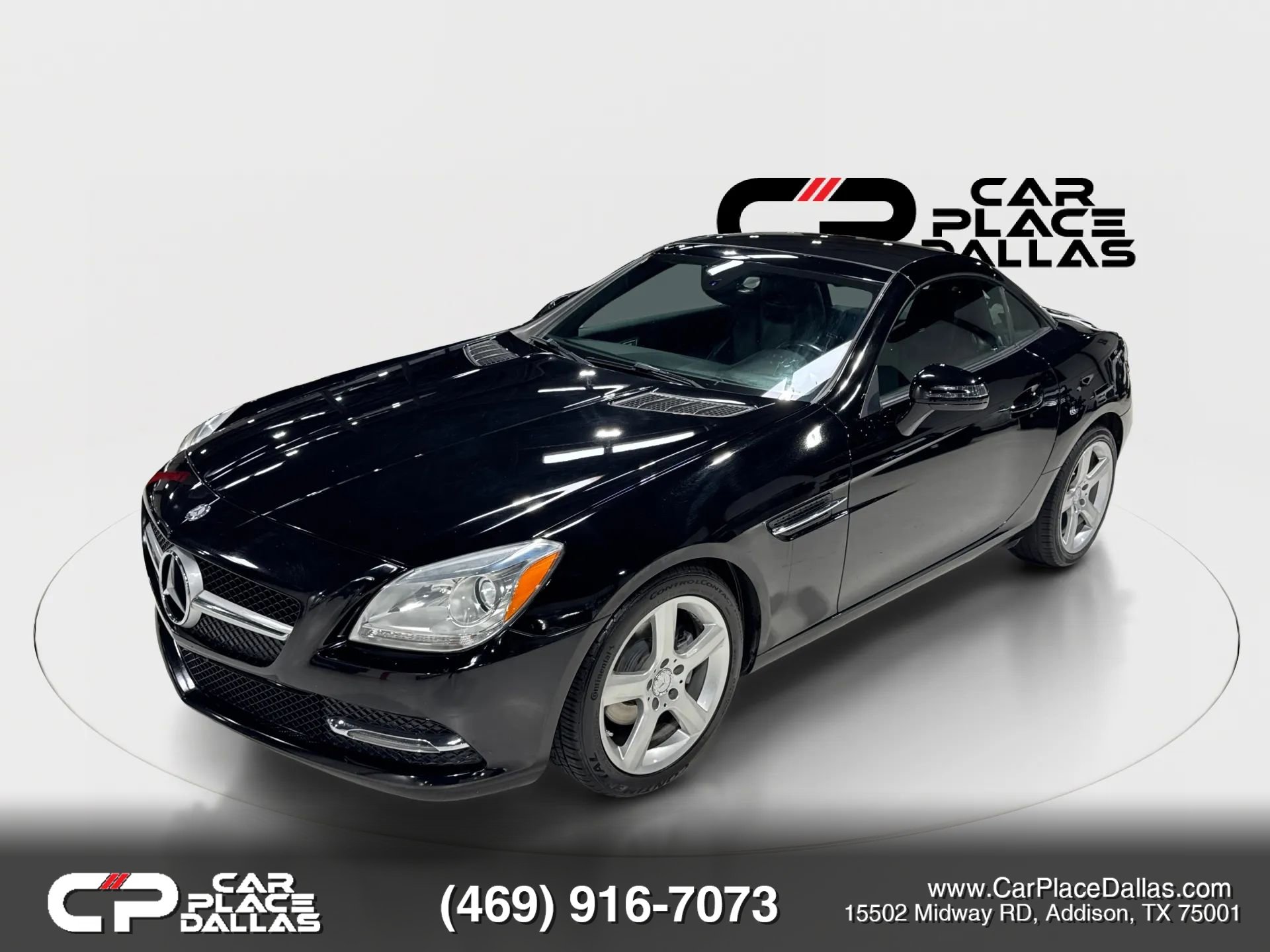 Used 2015 Mercedes-Benz SLK 250 w/ Premium Package image 6