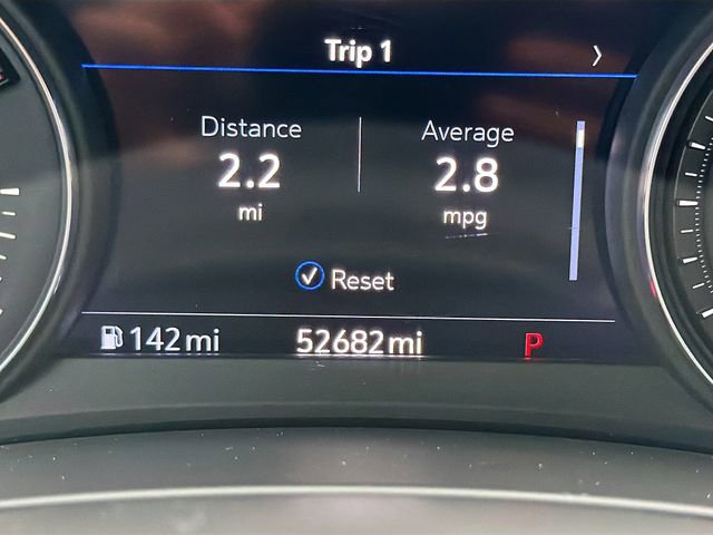 Used 2020 Cadillac XT4 Premium Luxury FWD image 39
