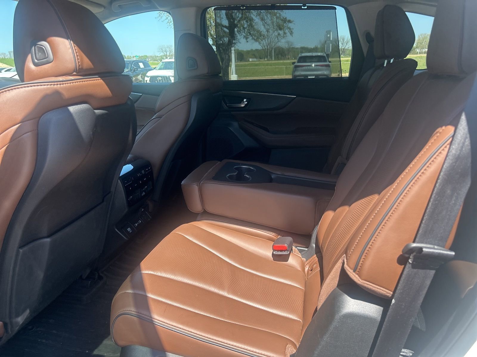 Used 2023 Acura MDX SH-AWD w/ Advance Package image 24