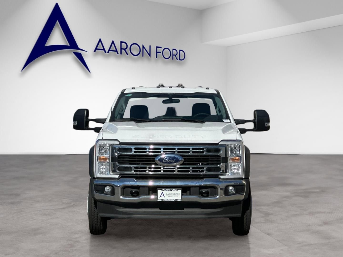 New 2025 Ford F550 4x4 Regular Cab Super Duty w/ XL Chrome Package image 9
