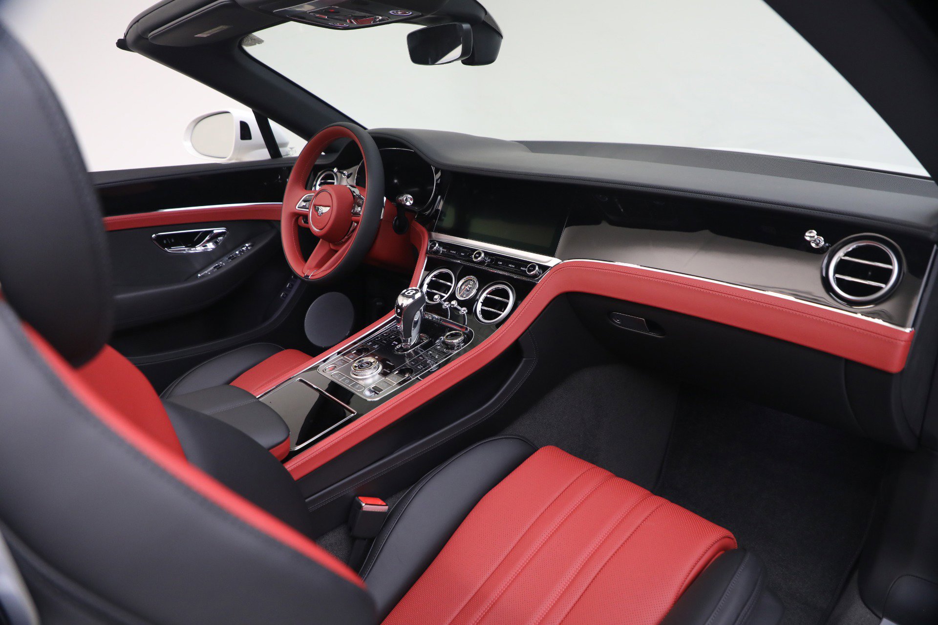 New 2026 Bentley Continental GTC AWD/4WD image 30