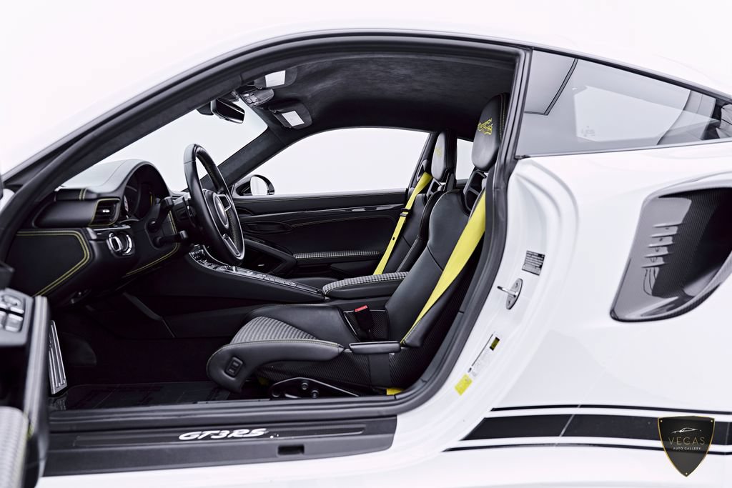 Used 2019 Porsche 911 GT3 RS RWD image 47