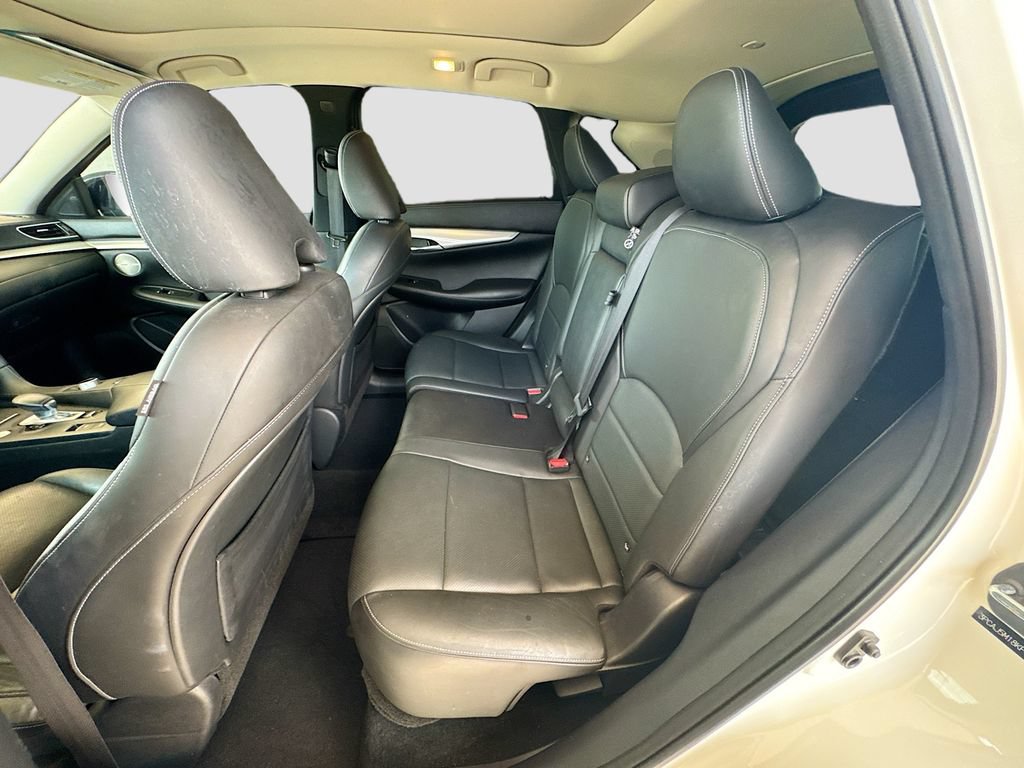 Used 2019 INFINITI QX50 Essential w/ Premium Heat Package FWD image 28