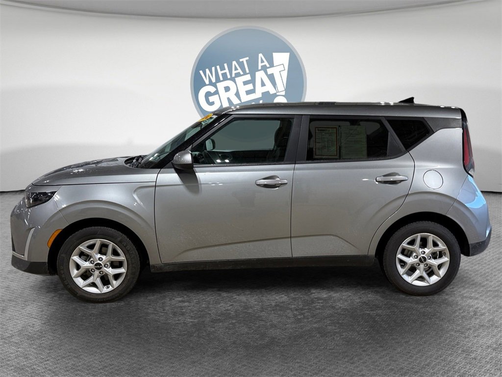 Certified 2024 Kia Soul LX w/ Option Group 015 image 7