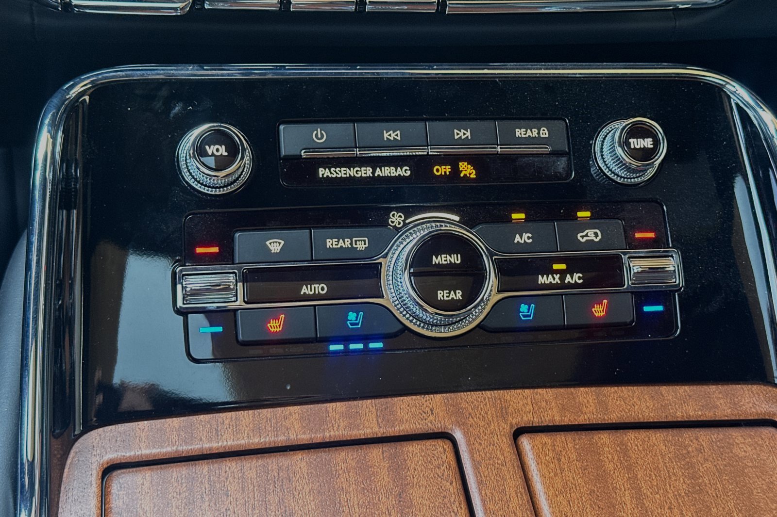 New 2024 Lincoln Navigator Black Label image 15