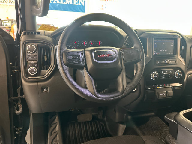 Used 2025 GMC Sierra 1500 Pro w/ Pro Value Package AWD/4WD image 13
