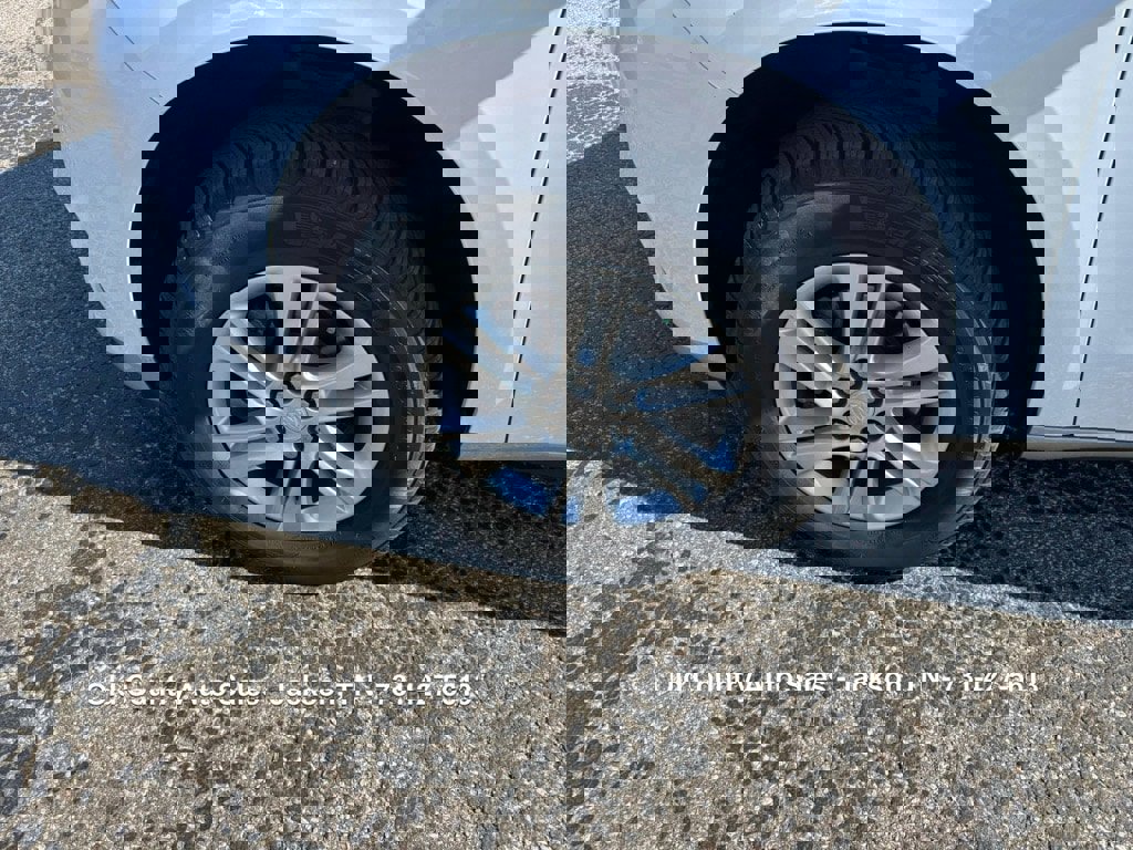 Used 2020 Buick Enclave Essence image 10