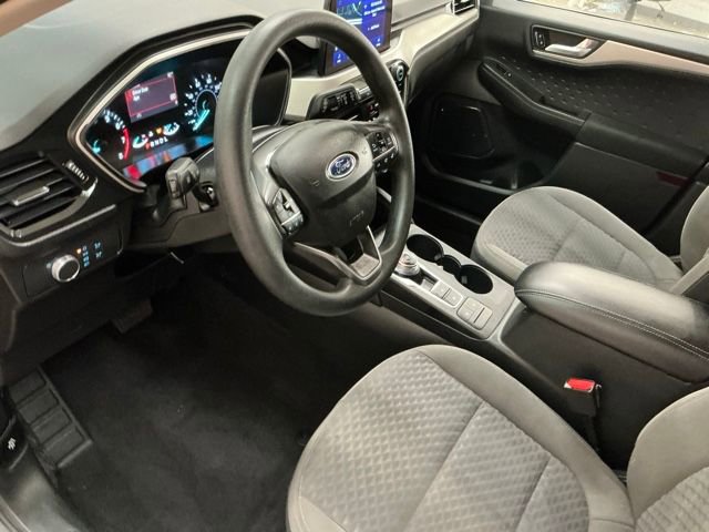 Used 2020 Ford Escape SE FWD image 14