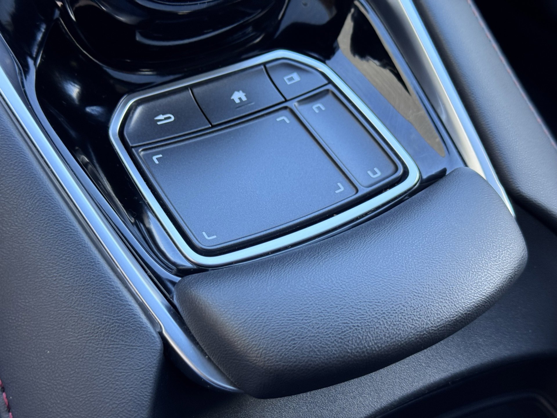 Used 2024 Acura RDX AWD w/ A-Spec & Advance Pkg image 32