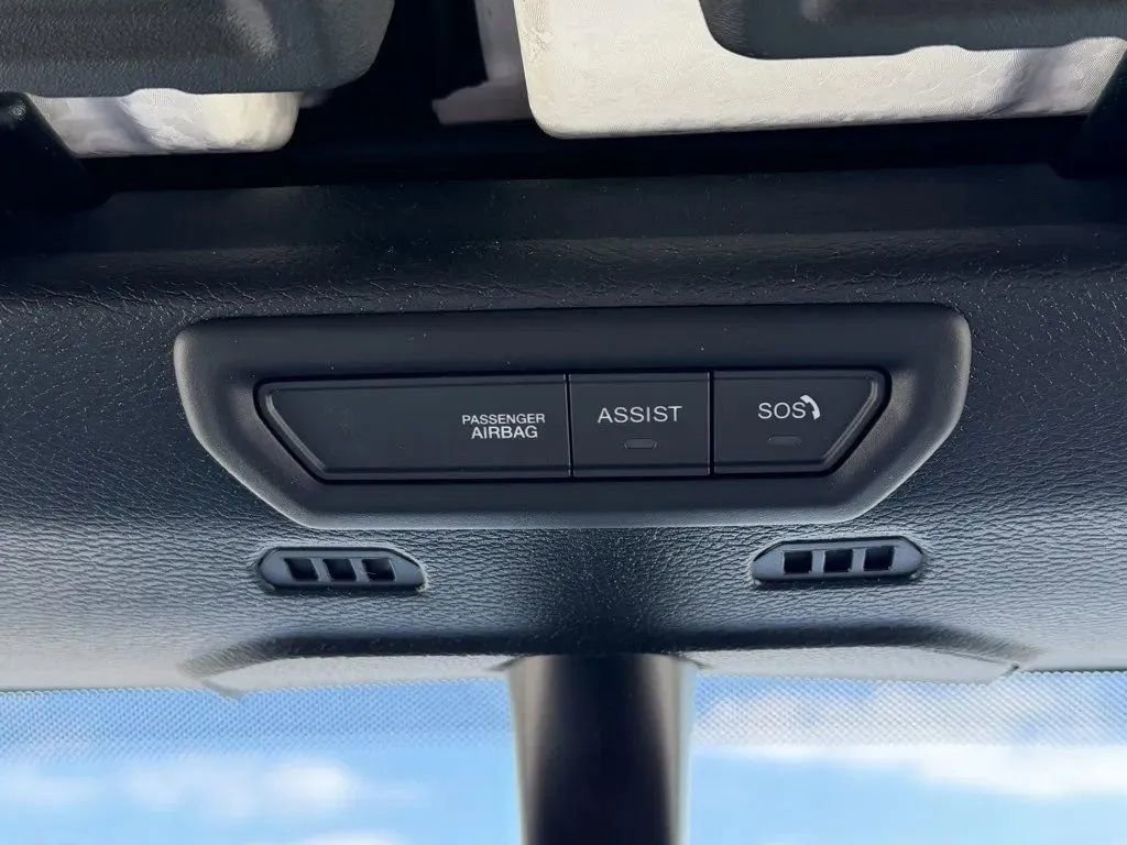 Used 2021 Jeep Gladiator Overland w/ Uconnect 4C Nav & Sound Group image 22