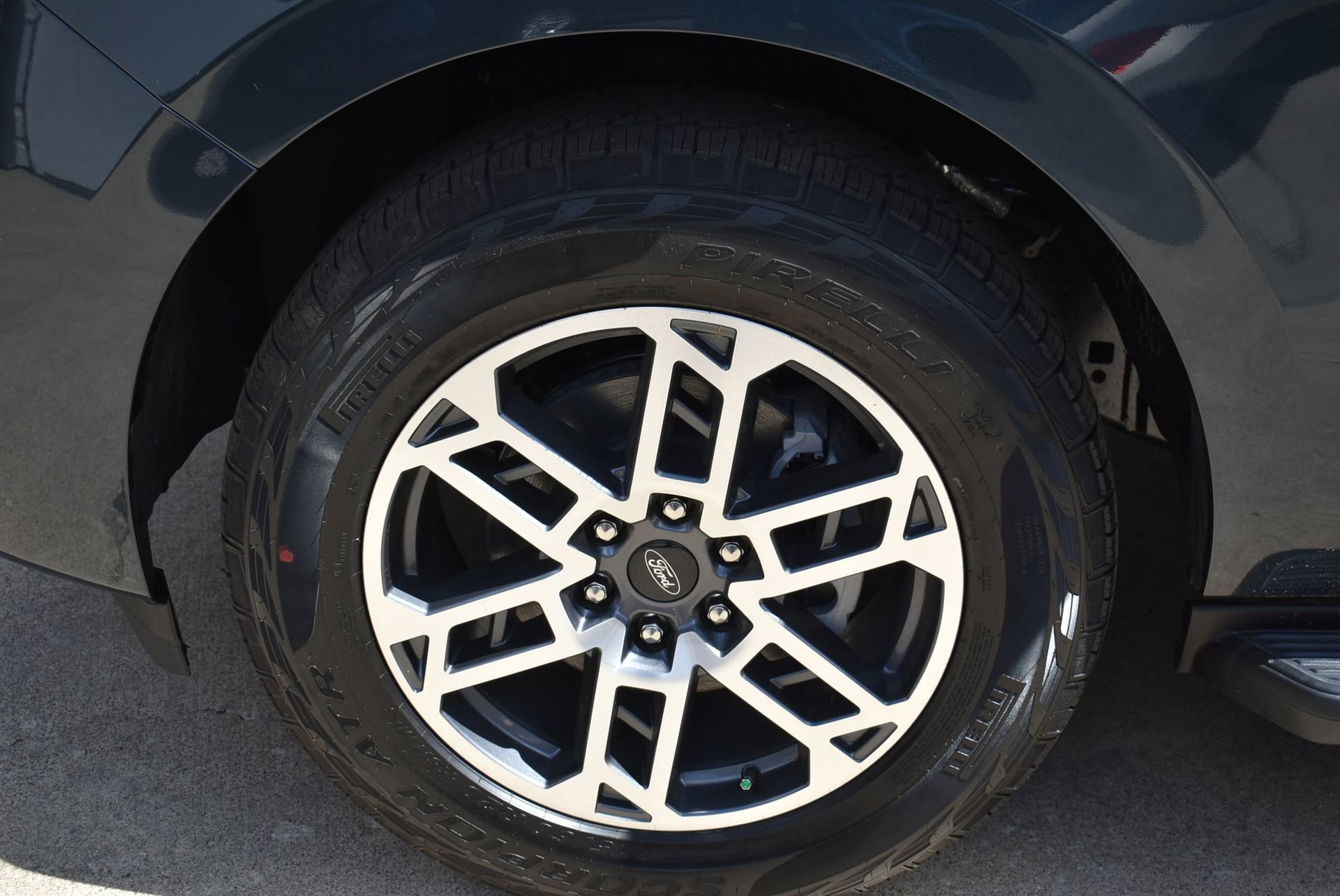 New 2026 Ford Expedition Active AWD/4WD image 11